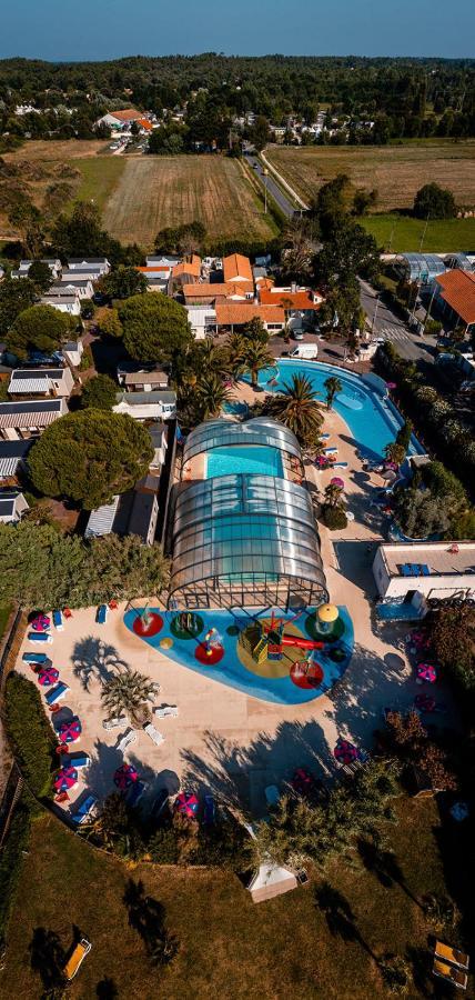 318 Emplacement Prestige A Mer Et Soleil 5* Hotel Les Sables Vignier Екстериор снимка